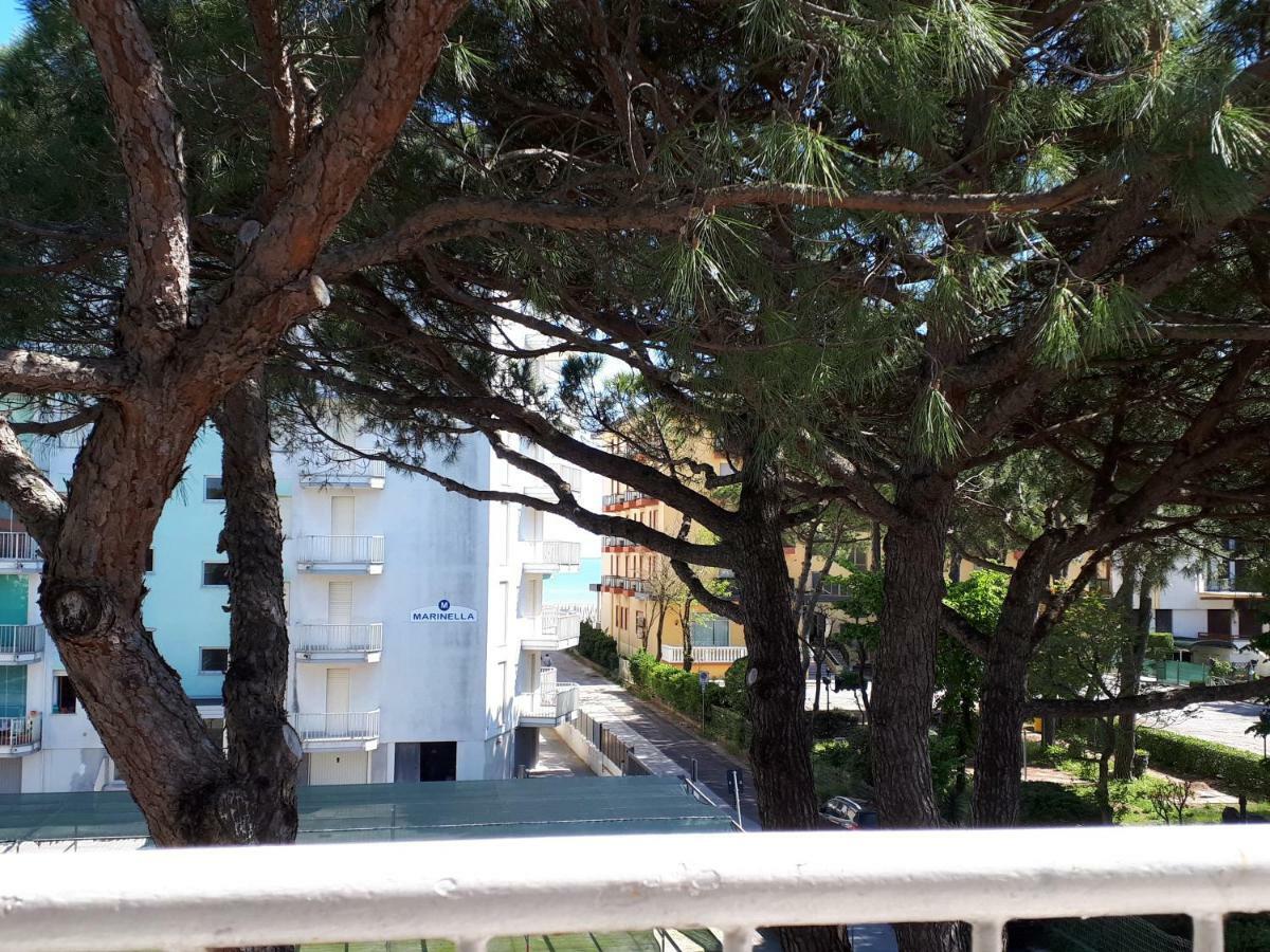 Hotel Villa Dina Lido di Jesolo Eksteriør bilde