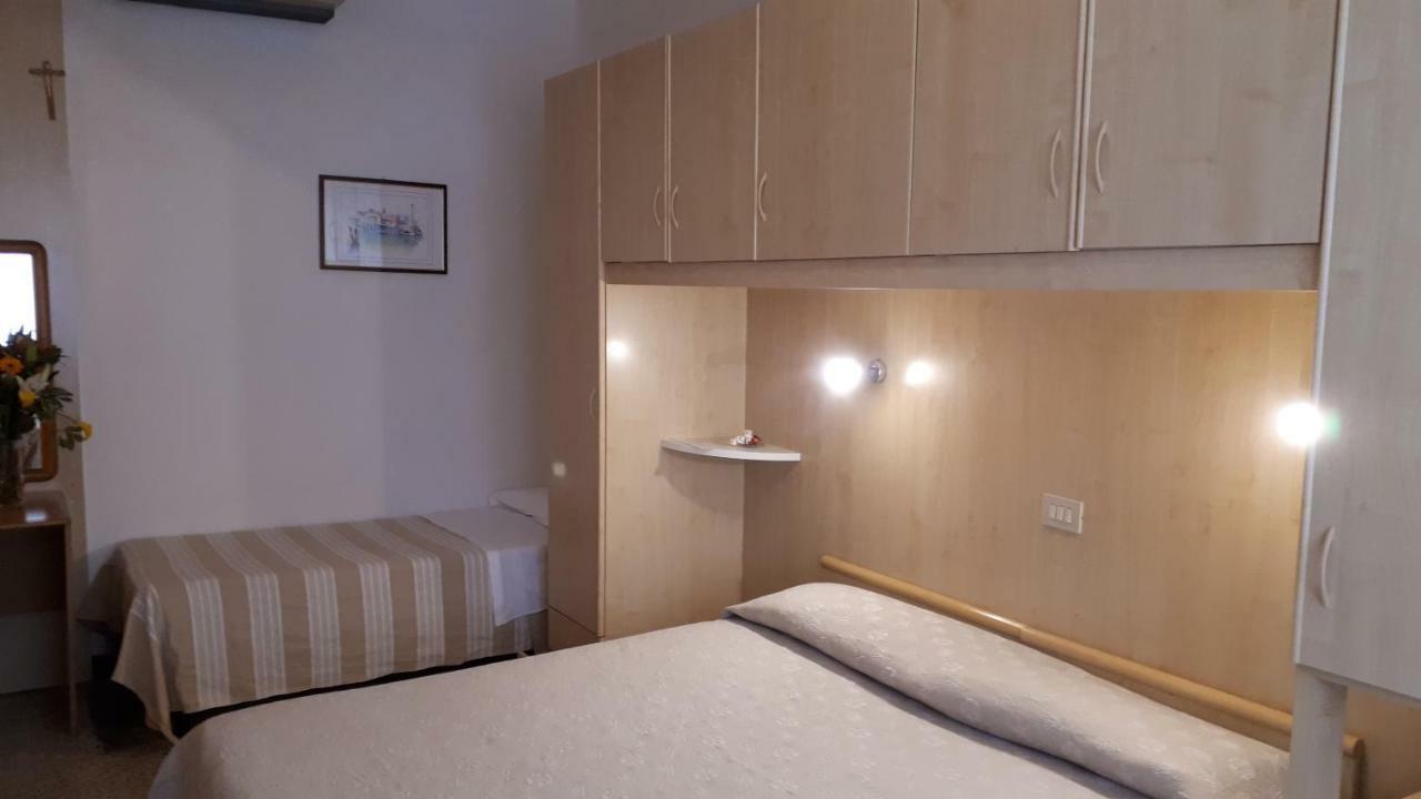 Hotel Villa Dina Lido di Jesolo Eksteriør bilde