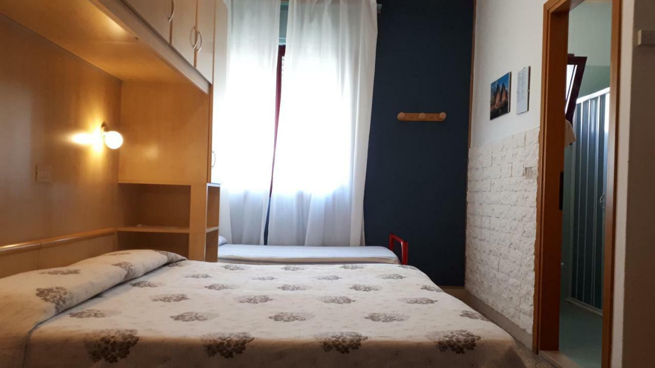 Hotel Villa Dina Lido di Jesolo Eksteriør bilde