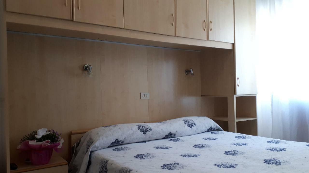 Hotel Villa Dina Lido di Jesolo Eksteriør bilde